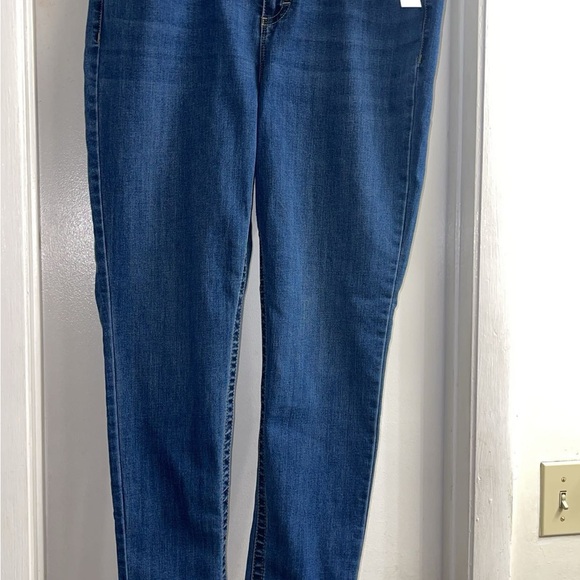 Seven7 Tummyless Skinny Jean size 16 - Picture 5 of 7